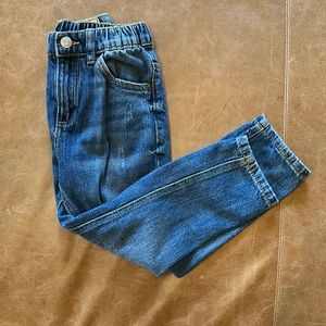 Zara baby boys distressed denim. Like new excellent condition! Size 4-5